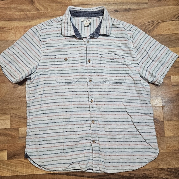 Carbon2Cobalt Other - Carbon2Cobalt Striped Short Sleeve Button-Up Shirt Men’s L